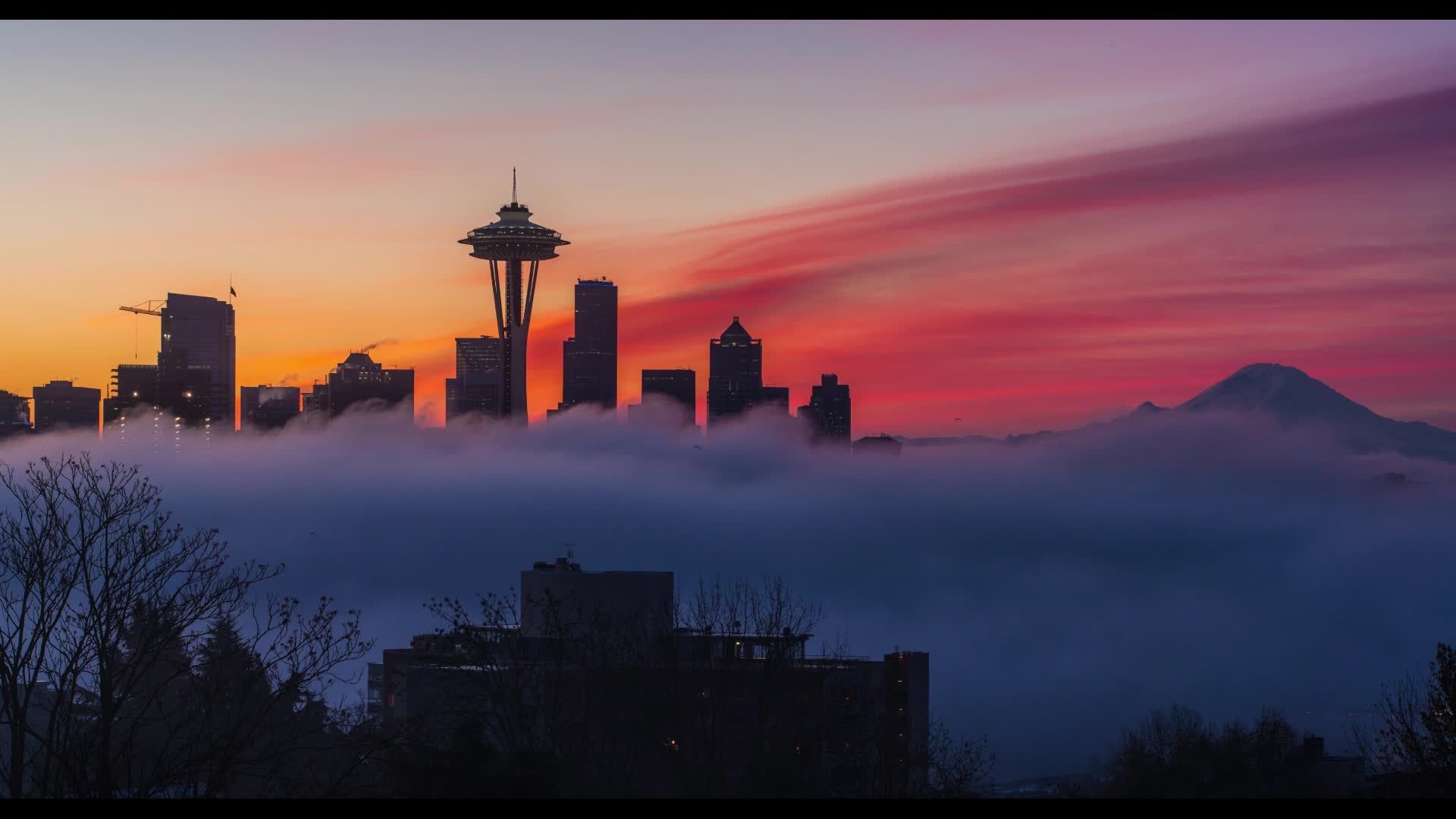 Seattle Foggy Sunrise Timelapse from Kerry Park 